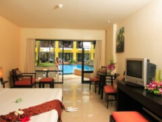 Thavorn Palm Beach Resort