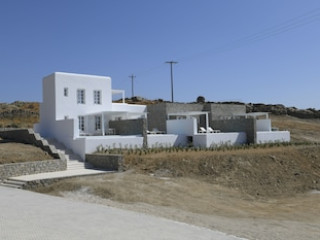 THE AMMONITE RESORT – ADULTS ONLY