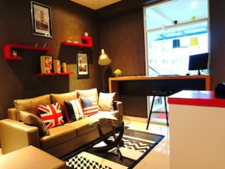 THE ARNI SUKHUMVIT 101