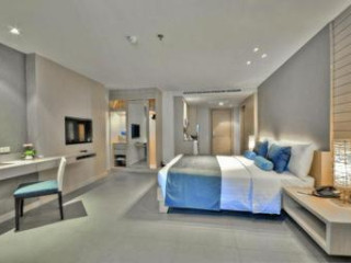 The Ashlee Heights Patong Hotel and Suites