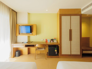 The Ashlee Plaza Patong Hotel & Spa