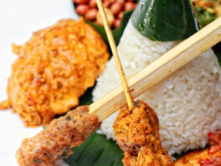 The Bali Dream Suite Villa Seminyak