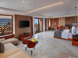 The Bandha Hotel & Suites
