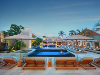 The Bandha Hotel & Suites