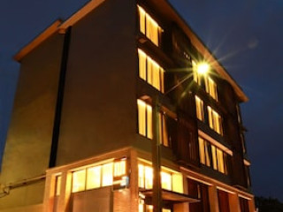 THE BANGKOK MAJOR SUITE