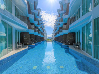  The Beachfront Hotel Phuket 