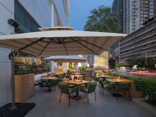 THE BERKELEY PRATUNAM - SHA EXTRA PLUS