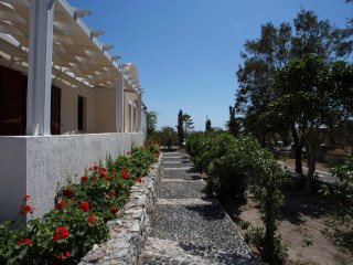 The Birds Villa Apartments Santorini
