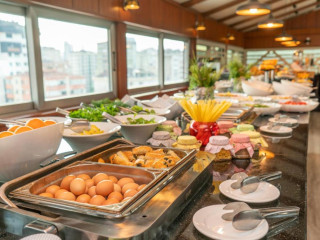 The Bostanci Hotel