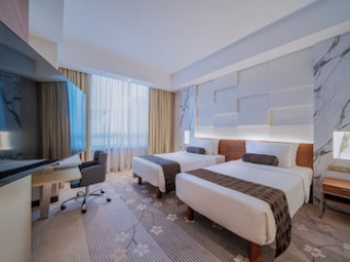 THE BOULEVARD - A ST GILES HOTEL