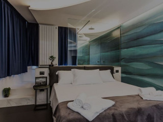 THE BOUTIQUE NAPOLI SUITE