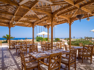 THE CASCADES GOLF RESORT & SPA THALLASSO