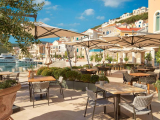 The Chedi Lustica Bay