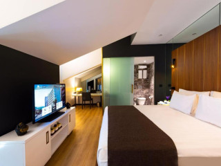 The Craton Hotel