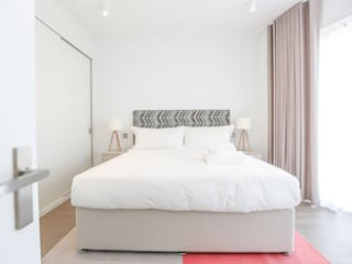 THE EIGHT APARTMENTS SHOREDITCH