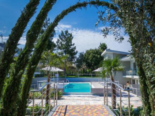 The Elegant Apartments