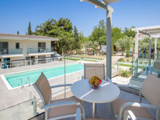 The Elegant Apartments