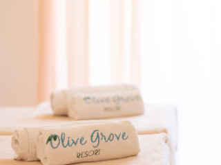 The ELEONAS Bohotel & Annex