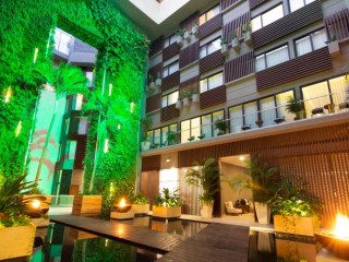 The Fives Downtown Hotel & Residences