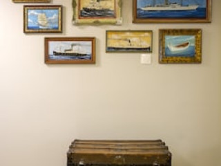 THE FROGS GUESTHOUSE