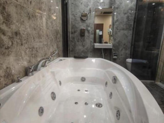 The Golden Pera's Hotel & Spa