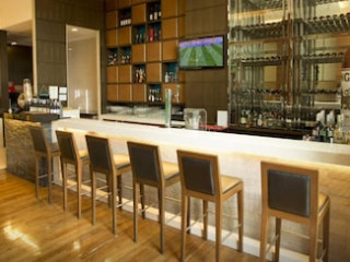 GRAND FOUR WINGS CONVENTION (SHA)