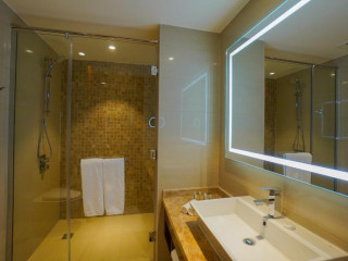 The Grand Lux Hotel