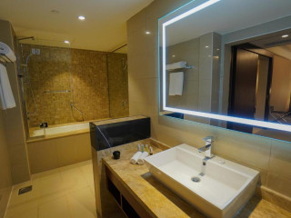 The Grand Lux Hotel