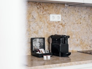 THE HOUSE ON THE PINK STREET IN LISBON