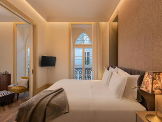 The Ivens Autograph Collection