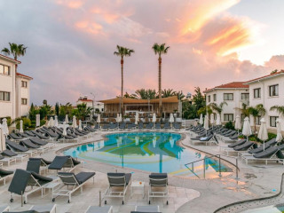 The King Jason Paphos - Designed for Adults