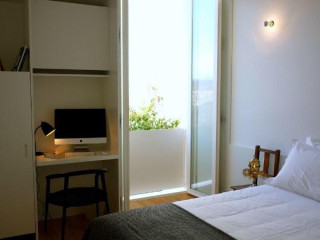 The Late Birds Lisbon All Male Gay Guesthouse