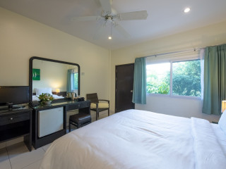 The Lokal Hotel Phuket