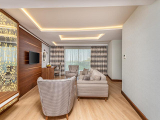 THE MARILIS HILL RESORT