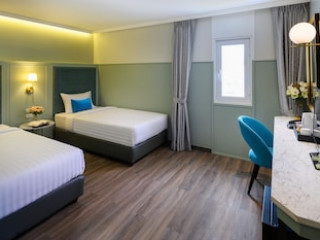 THE MULBERRY BANGKOK KHAOSAN ROAD