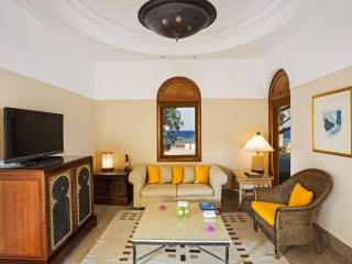 THE OBEROI SAHL HASHEESH