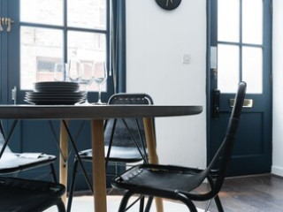 THE PADDINGTON STUDIO COOL AND STYLISH 1BDR MEWS IN PADDINGTON