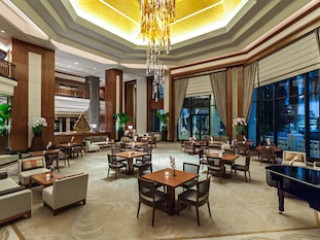 The Peninsula Bangkok (SHA)