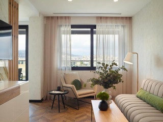 The Port Square Hotel