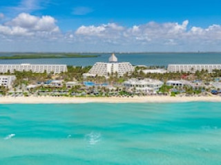 THE PYRAMID AT GRAND OASIS