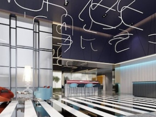 THE QUARTER SILOM BY UHG