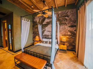 The Remote Hotel