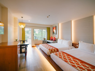 The Royal Paradise Hotel & Spa 