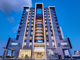 THE S HOTEL AL BARSHA