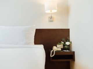 THE SEASONS BANGKOK SIAM (SHA)