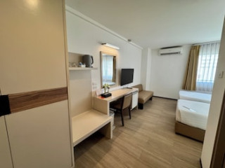 THE SEASONS BANGKOK SIAM (SHA)