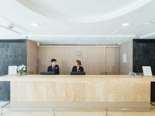 THE SEASONS BANGKOK SIAM (SHA)