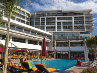 THE SENSE DE LUXE HOTEL