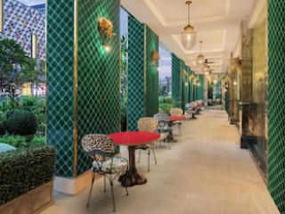 THE SERANGOON HOUSE, SINGAPORE, A TRIBUTE PORTFOLIO