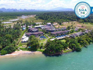 The ShellSea Krabi I Luxury Beach Resort & Pool Villas
